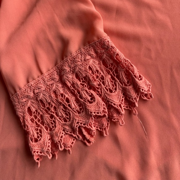 Francessca’s Sheet Organge Blouse with Split Back and Lace Sleeves - Picture 3 of 5